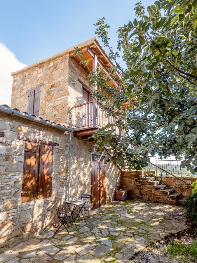 The Carob Tree Villa - Rustic Luxury Home With Access To Pool And Restaurant Ларнака Екстер'єр фото