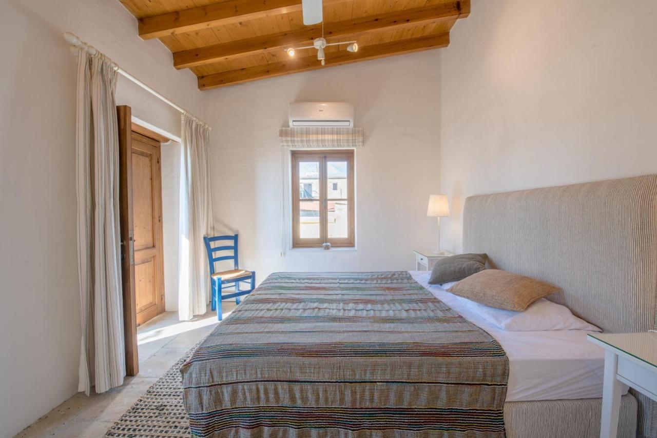 The Carob Tree Villa - Rustic Luxury Home With Access To Pool And Restaurant Ларнака Екстер'єр фото